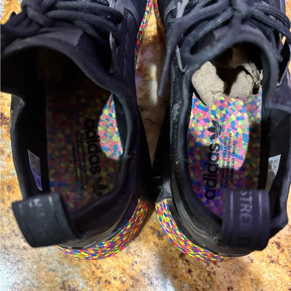 Adías NMD size 10 - Picture 5 of 9